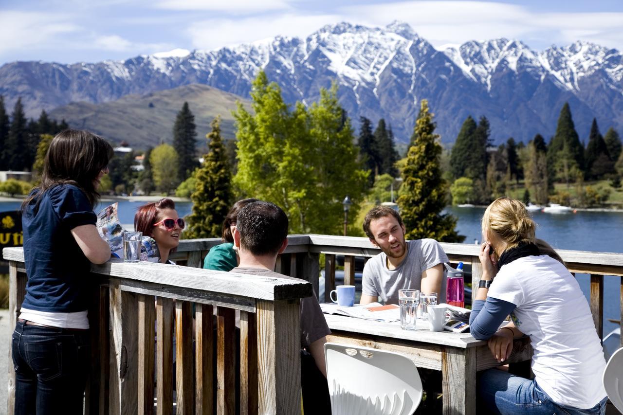 Bumbles Backpackers Hostel Queenstown Exterior photo